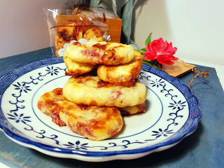 24、山药小饼,可以用饼干袋装好，留一小部分放碟子，就是下午茶点