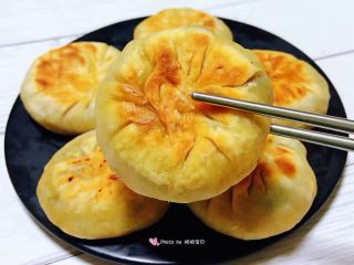 12、冬至美食+菠菜馅饼,香浓可口的菠菜馅饼就大功告成啦