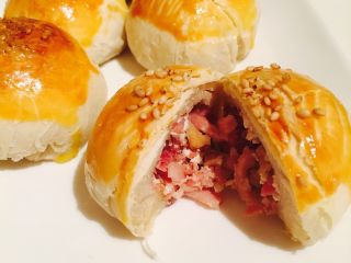 12、酥皮鲜肉月饼,完成✅