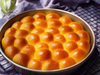 16、乳酪橙皮金钱小面包,成品图