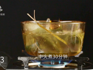 22、甜粽子和咸粽子都过时了！鲜果粽子才是王道, 中火煮三十分钟即可