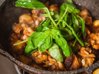 20、三杯鸡,焖20秒