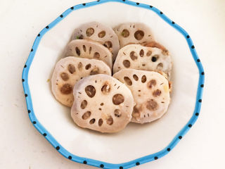 17、藕夹肉,给藕夹换个盘子