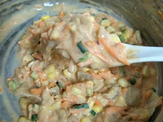 11、泡菜煎饼,泡菜面糊干湿程度要像图片所示一样