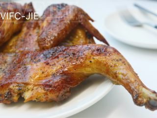 12、烤脆皮鸡,成品图
