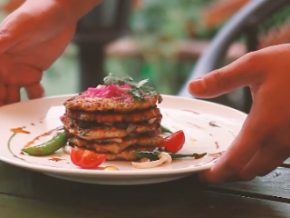 12、蔬菜鱼饼,堆起来，摆个盘~完工~