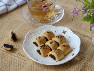 15、枣泥一口酥,枣泥酥一口一个，很好吃