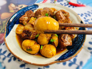 21、板栗炖排骨,板栗香甜粉糯