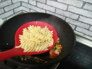 13、香菇番茄芝士面,加面