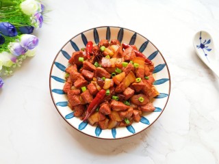 17、啤酒红烧肉,一点也不腻。