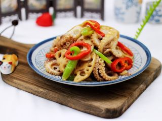 22、藕片爆桃花蛸,一不小心又吃撑了。