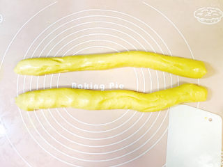 15、南瓜汤圆,搓成长条