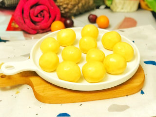22、南瓜汤圆,漂亮的南瓜汤圆就做好了