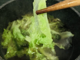 8、蒜蓉蚝油生菜,捞30秒