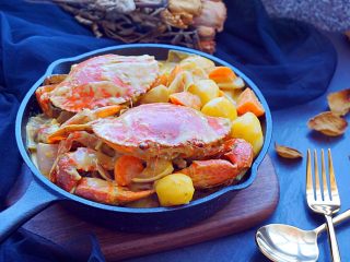 24、泰式椰浆土豆咖喱蟹,完成