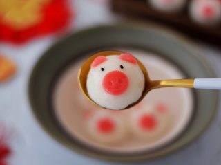 27、小猪花生流沙汤圆,图三