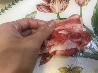 14、东南亚风味-咖喱肥牛凤梨饭团,使米饭完全被包裹