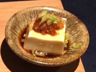 9、五福临门-吃豆腐,4福:白萝卜姜泥豆腐/每块豆腐放些白萝卜泥、姜泥跟葱花，淋上酱油.