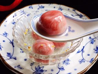 13、雨花石黑芝麻汤圆,完成。