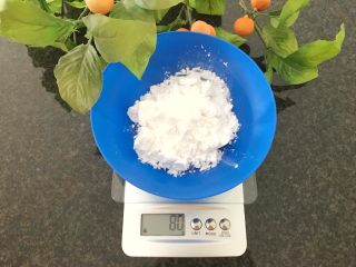 5、上海炸猪排,80g的玉米淀粉,