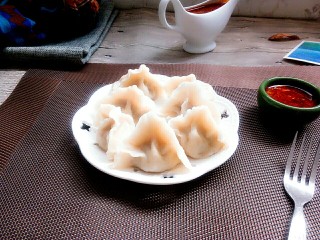 20、冬至之羊肉馅饺子,调点蘸料水，美味极了