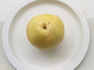 9、冰糖银耳雪梨羹,这样就可以。