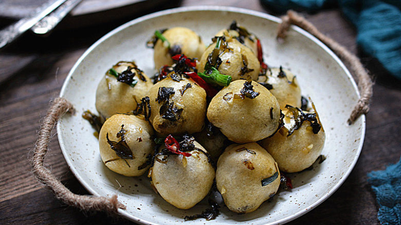 元宵节雪菜炒汤圆