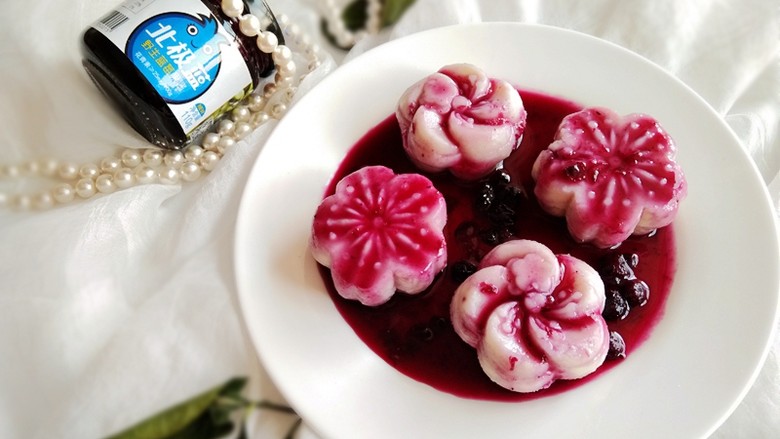 蓝莓花朵山药糕