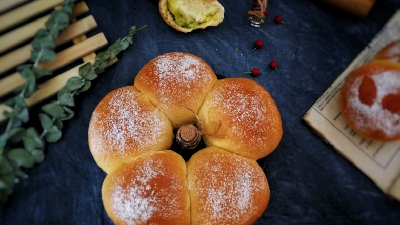 五福临门一个面包五种口感