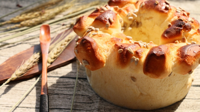 日式香浓练乳面包