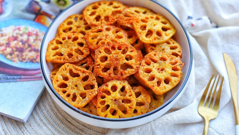 冬至美食酥到掉渣的炸藕片