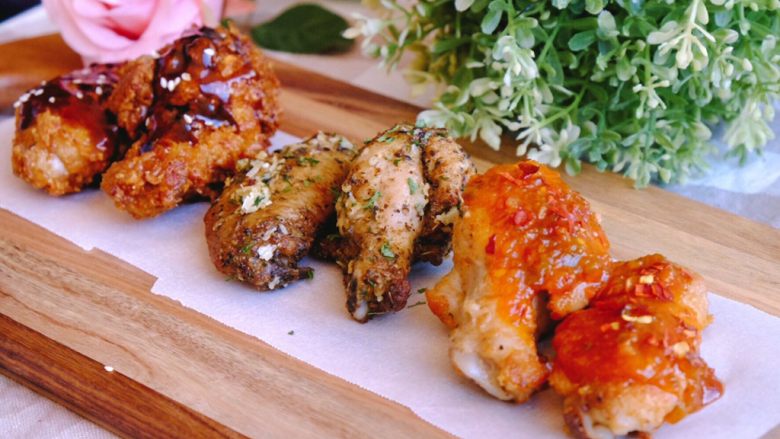 怎样把鸡翅吃干抹净煎烤蒸三法