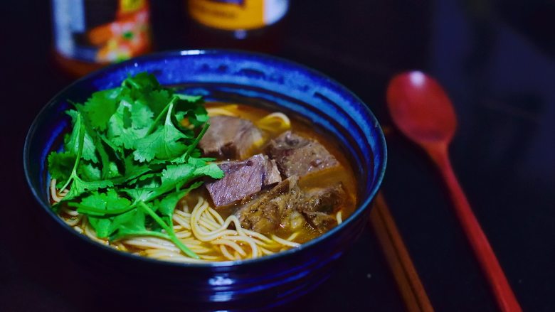 冬阴功汤牛肉面