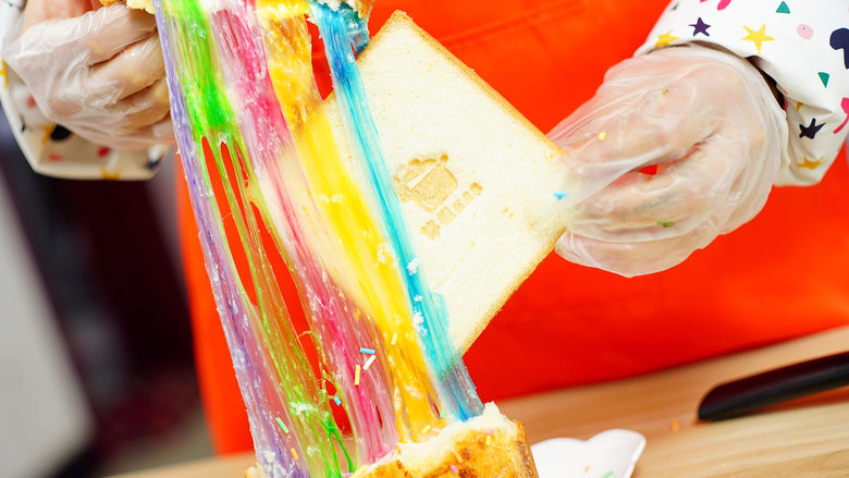 彩虹吐司制作图文详细教程自己动手做爆款高颜值网红小吃