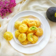 清新甜美的蜂蜜牛油果泡芙
