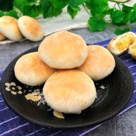 绿豆饼酥了一地渣儿