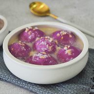 椰蓉燕麦馅紫薯汤圆