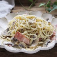 奶油培根意大利面