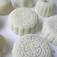 冰皮豆沙月饼