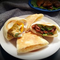 口袋饼抱照烧肉