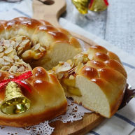 焦糖香蕉花环包