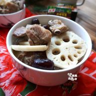 排骨炖藕滋补润燥