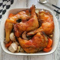 咸味红酒烤香草鸡腿