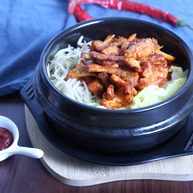 韩式五花肉拌饭