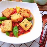 番茄彩椒烧豆腐