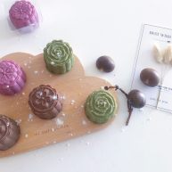 桃山皮板栗月饼