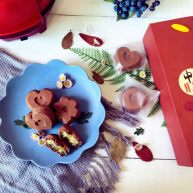 创意中秋巧克力奶黄月饼