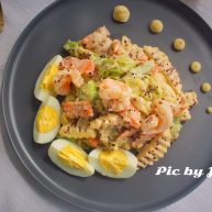 藜麦蔬果虾仁沙拉