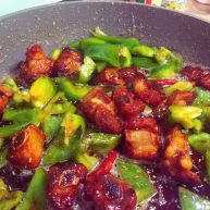 酸酸甜甜青椒排骨