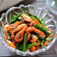 芦笋花炒小河虾